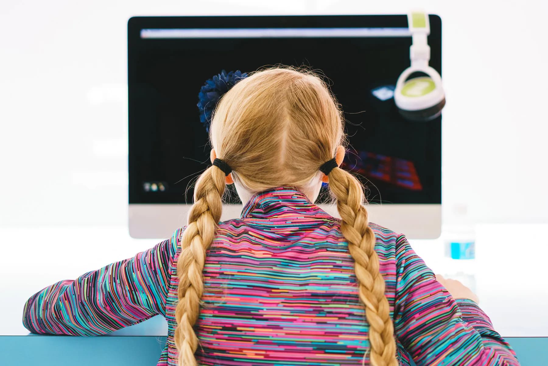 student in hive of thinkrs minecraft class in Miami